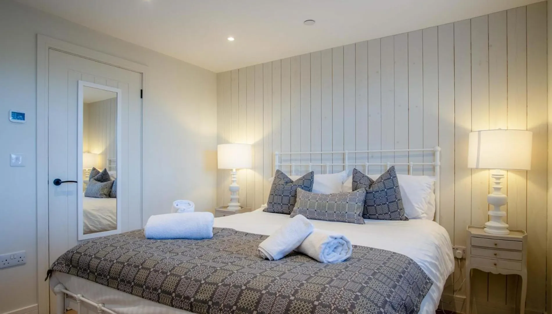 Ty Florence - 3 Bedroom Cottage - Bayview Oxwich